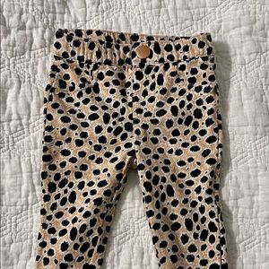 Girls size 12 months leopard pants